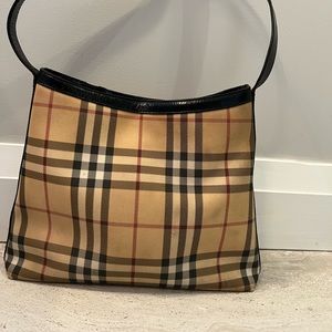 Burberry ( authentic) canvas purse